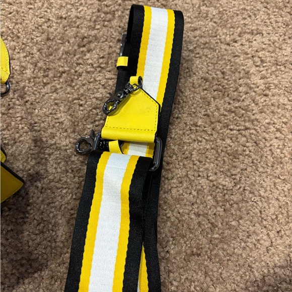 Botkier Cobble Hill leather Crossbody - Picture 5 of 5